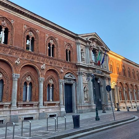 Duomo Intero Appartamento 米兰 外观 照片
